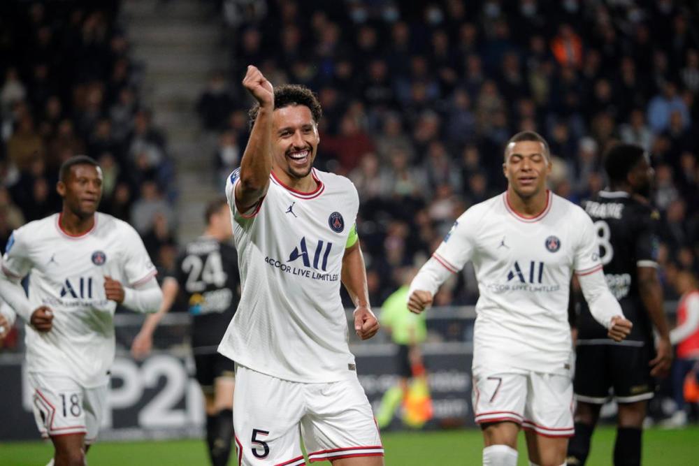  巴黎圣日耳曼队长马尔基尼奥斯伤愈复出  